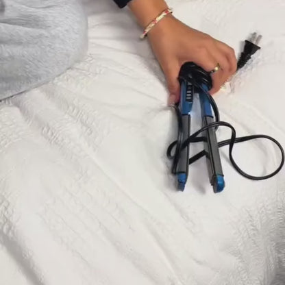 Silkera™ – La Mini Piastra Portatile per un Liscio Impeccabile